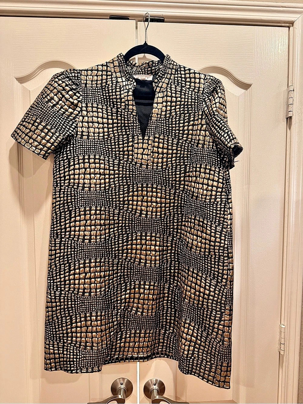 THML Metallic Black Gold Shift Dress Large Puff Sleeve